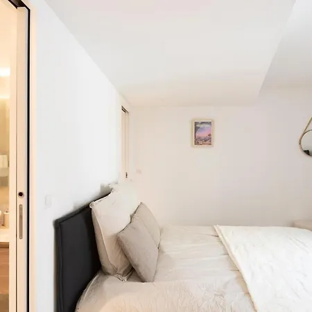 Cozy Modern T2 - Old Village Mougins